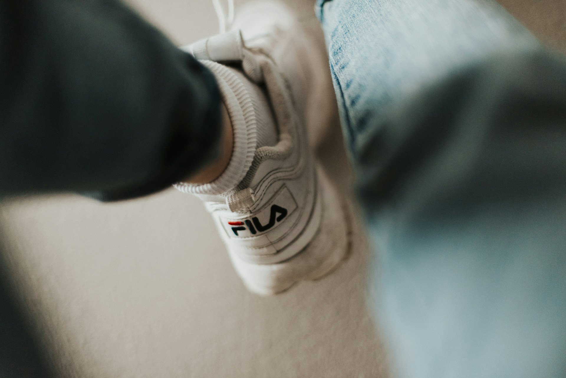 samantha-gades-FeOL4yNvqqM-unsplash